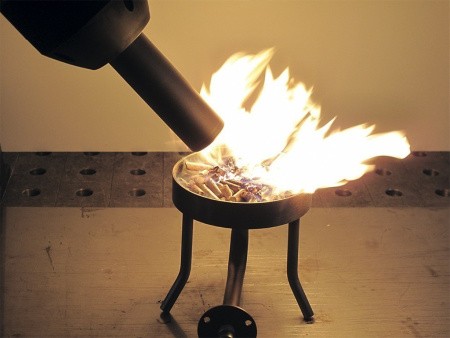 Тепловентилятор IGNITER BM4 1,6 кВт - оптимальный нагрев для чистого поджига Тепловентилятор IGNITER BM4 1,6 кВт - оптимальный нагрев для чистого поджига